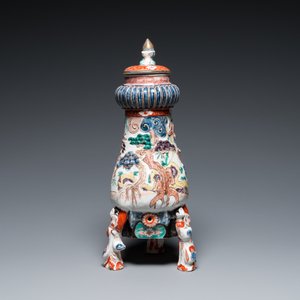 A Japanese Imari 'nesting cranes' tripod fountain and cover, Edo, 17/18th C. — 照片 3