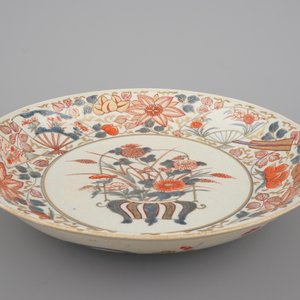A Japanese Imari porcelain dish, 17/18th C. — 照片 2