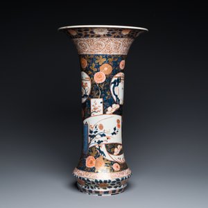 A Japanese Imari trumpet vase, Edo, late 17th C. — 照片 3