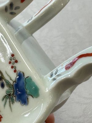 A Japanese kakiemon censer and cover, in a wooden box, Meiji, 19th C. — photo 11
