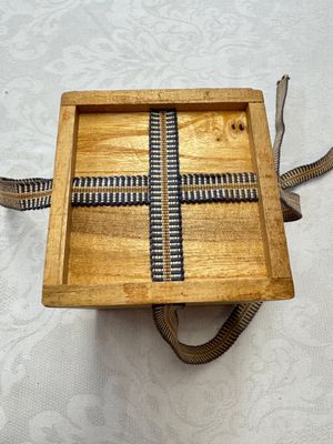 A Japanese kakiemon censer and cover, in a wooden box, Meiji, 19th C. — photo 28