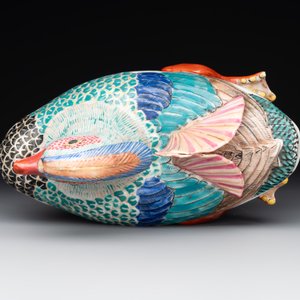 A Japanese Kakiemon model of mandarin duck, Edo, late 17th C. — photo 5