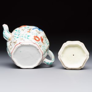 A Japanese Kakiemon teapot and cover, Edo, late 17th C. — foto 7