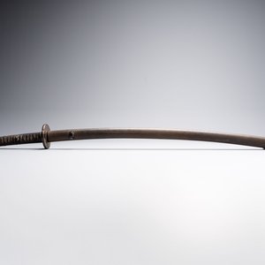 A Japanese katana, signed Hizen no Kuni Dewa no Kami Fujiwara Yukihiro, with koshirae, Edo, dated Genroku 15 (1702) — photo 5