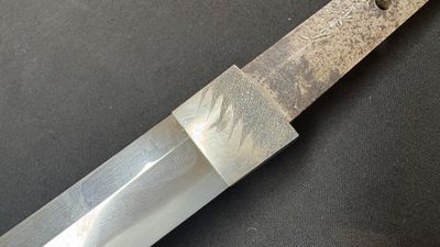 A Japanese katana, signed Ishidō Teruhide saku, with koshirae and shirasaya, Shōwa, 20th C. — foto 48