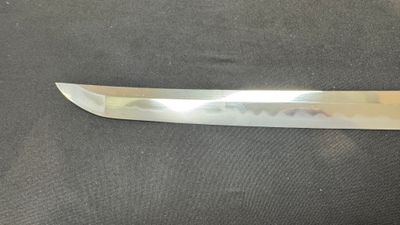 A Japanese katana, signed Ishidō Teruhide saku, with koshirae and shirasaya, Shōwa, 20th C. — foto 51