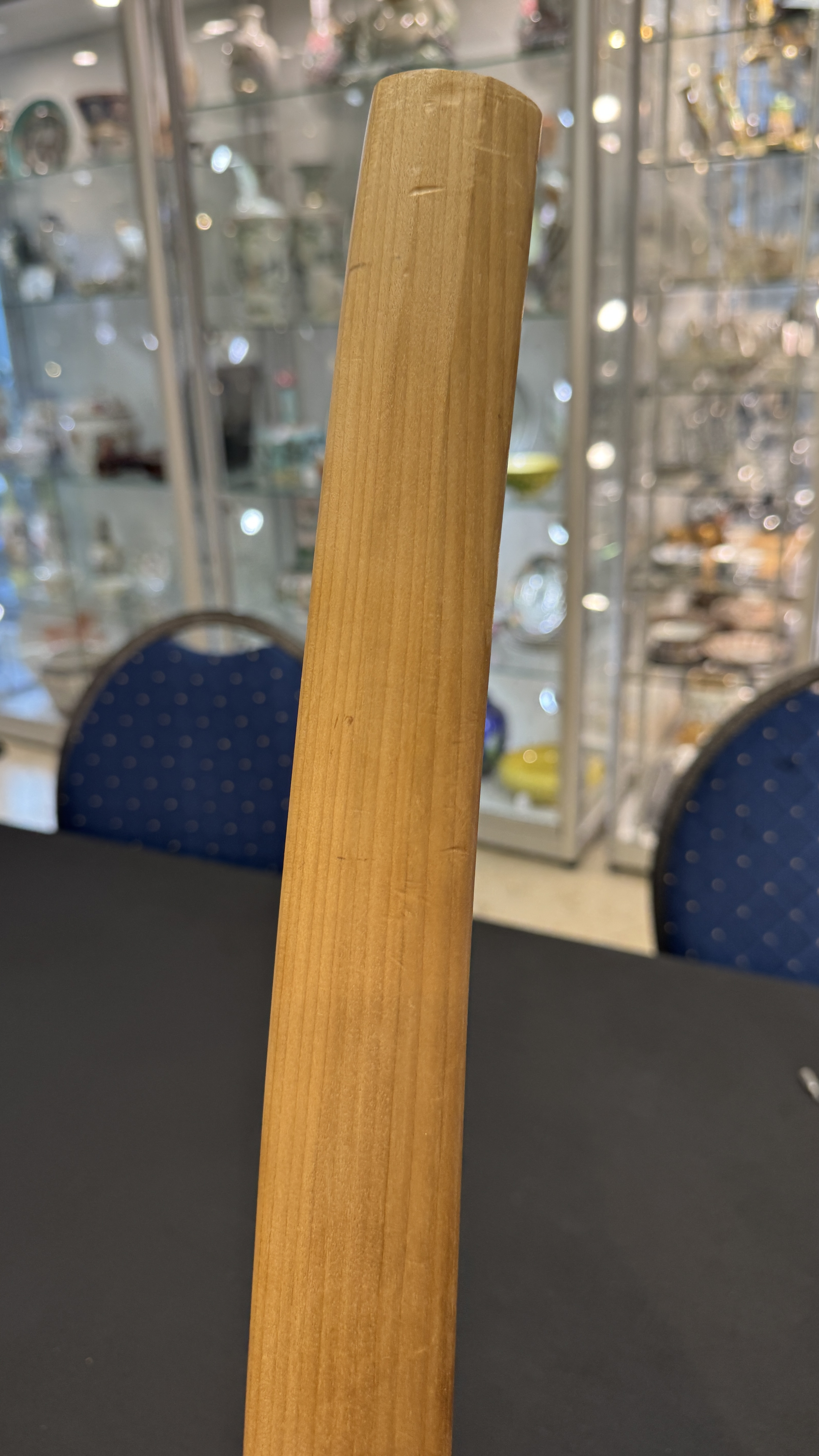 A Japanese katana, signed Ishidō Teruhide saku, with koshirae and shirasaya, Shōwa, 20th C. — foto 53