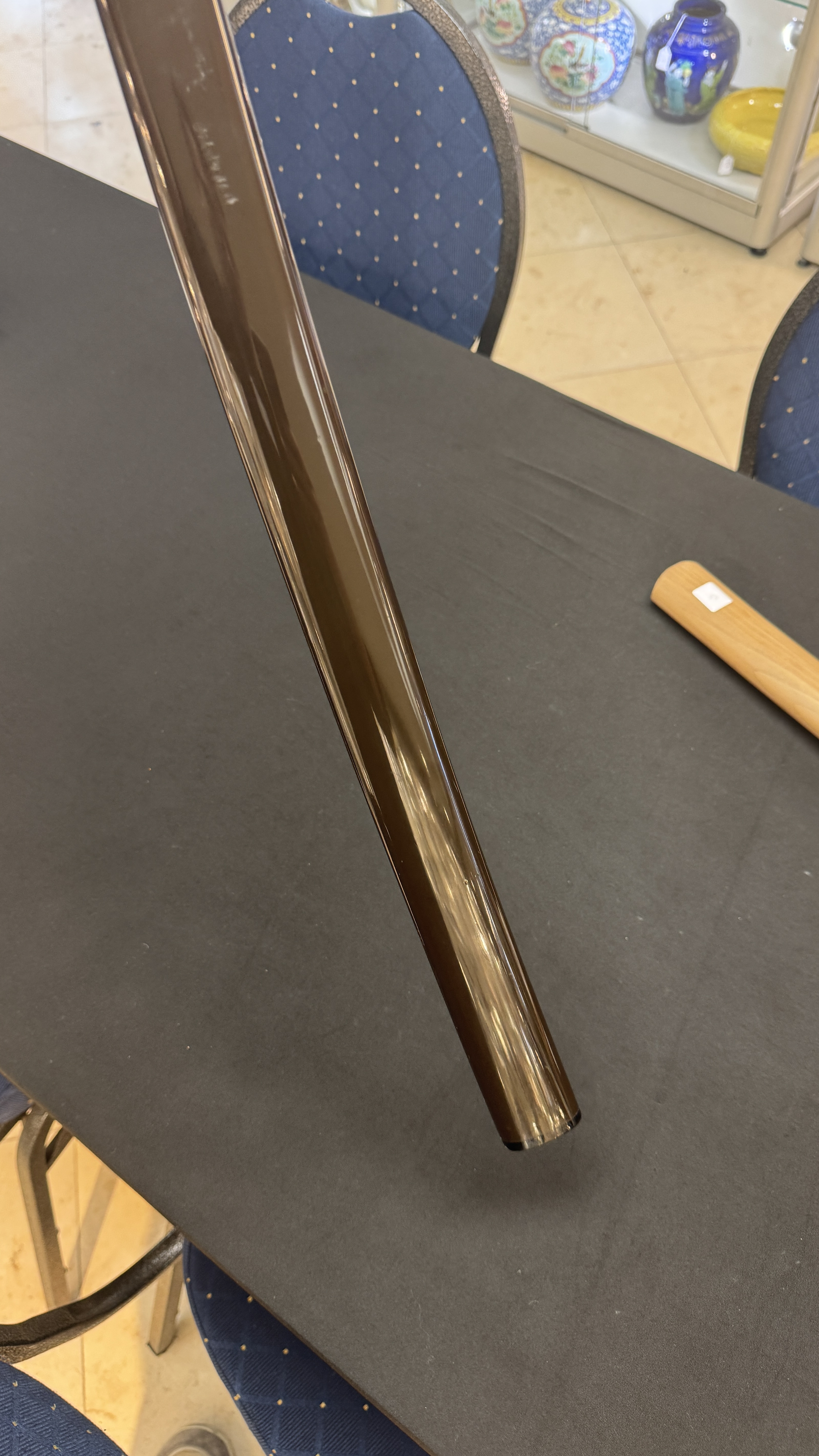 A Japanese katana, signed Ishidō Teruhide saku, with koshirae and shirasaya, Shōwa, 20th C. — foto 71