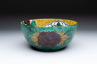 A Japanese  Kutani bowl with peonies and a mountainous landscape design, Kutani 九谷 mark, 19/20th C.