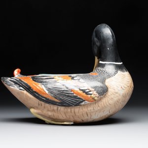 A Japanese Kutani duck-form vessel and a pair of small Satsuma vases, 19th C. — foto 4