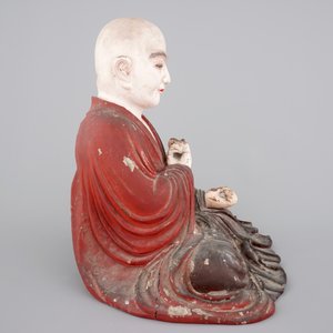 A Japanese painted wood figure of Kukai or Kobo Dashi, Edo period, 17/18th C. — photo 4