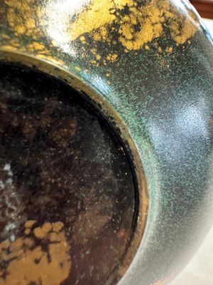 A Japanese patinated bronze vase, 20th C. — photo 14