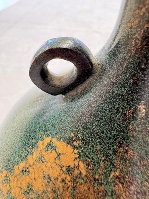 A Japanese patinated bronze vase, 20th C. — photo 7