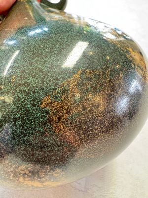 A Japanese patinated bronze vase, 20th C. — photo 9