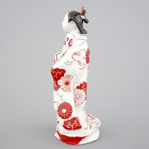 Une figure d'une bijin en porcelaine de Japon, 18ème — photo 2