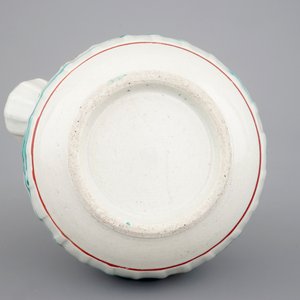A Japanese porcelain polychrome Kendi, Kutani, 17th C. — photo 7