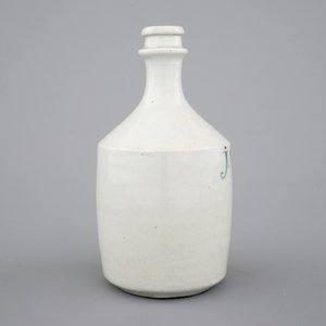 A Japanese porcelain sake bottle inscribed Japansch Zaky, 17/18th C. — photo 5