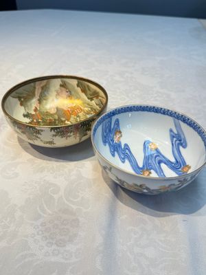 A Japanese Satsuma bowl, a pair of vases, a polychrome figure, and a marked Koransha bowl, 19/20th C. — 照片 2