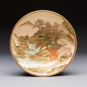 A Japanese Satsuma bowl, a pair of vases, a polychrome figure, and a marked Koransha bowl, 19/20th C. — 照片 18