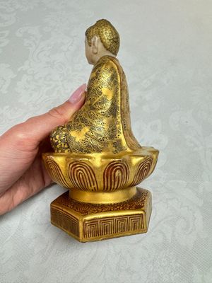 A Japanese Satsuma figure of Buddha seated on a lotus base, Hododa 保土田 mark, Meiji, 19/20th C. — 照片 5