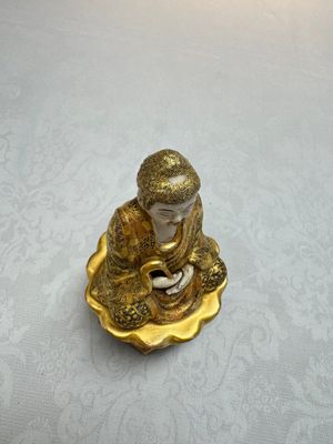 A Japanese Satsuma figure of Buddha seated on a lotus base, Hododa 保土田 mark, Meiji, 19/20th C. — 照片 6