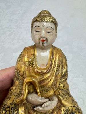 A Japanese Satsuma figure of Buddha seated on a lotus base, Hododa 保土田 mark, Meiji, 19/20th C. — 照片 8