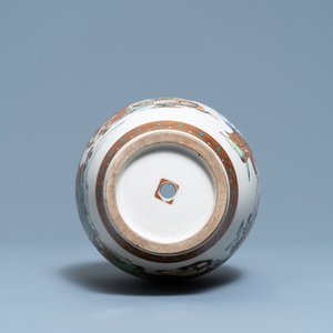 A Japanese Satsuma 'scholars' vase, Meiji, 19th C. — photo 6