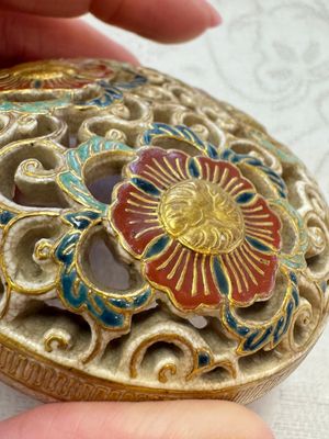 A Japanese Satsuma 'Shishi' koro, Kagayama 加賀山 mark, Meiji, 19th C. — photo 18