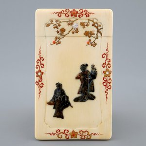 A Japanese Shibayama lacquered ivory card case, Meiji, 19th C. — photo 2