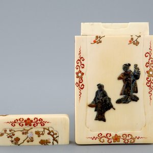 A Japanese Shibayama lacquered ivory card case, Meiji, 19th C. — photo 3
