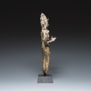 A Javanese bronze Majapahit sculpture of the god Shiva, Indonesia, probably 14th C. — photo 3