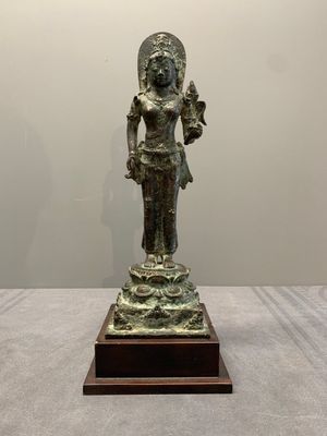 A Javanese bronze Majapahit sculpture of the goddess Dewi Tara, Indonesia, probably 14th C. — photo 1