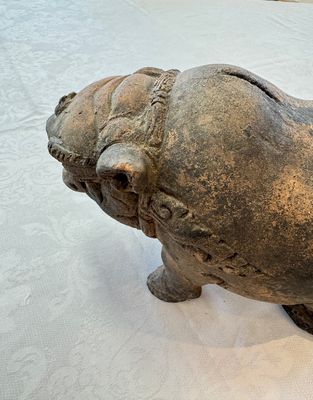 A Javanese terracotta boar-shaped money bank, probably Majapahit Kingdom, 15th C. — photo 16