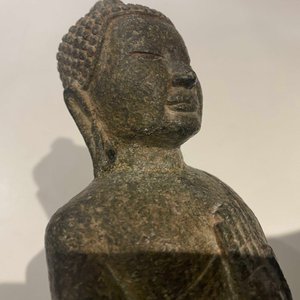 A Khmer sandstone figure of Buddha, Thailand, Lopburi period, 12/14th C. — photo 8