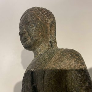 A Khmer sandstone figure of Buddha, Thailand, Lopburi period, 12/14th C. — photo 9