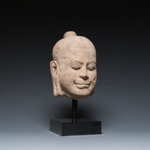 A Khmer stone head of Jayavarman VII in Bayon-style, Cambodia, probably 13th C. — photo 2