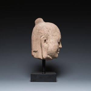 A Khmer stone head of Jayavarman VII in Bayon-style, Cambodia, probably 13th C. — photo 3