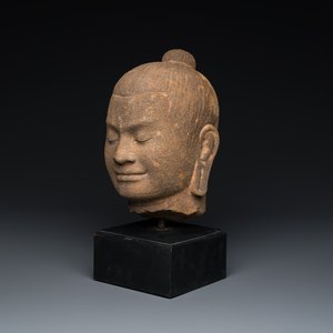 A Khmer stone head of Jayavarman VII in Bayon-style, Cambodia, probably 13th C. — 照片 1