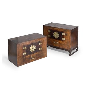 A Korean brass-mounted two-tier cabinet — photo 3