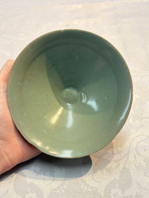 A Korean celadon tea bowl, Goryeo, 12th C. — photo 1