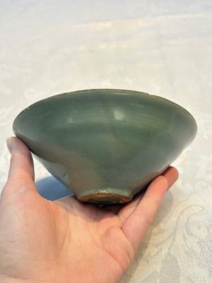 A Korean celadon tea bowl, Goryeo, 12th C. — photo 4