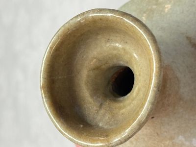 A Korean cream-glazed bottle vase — photo 10