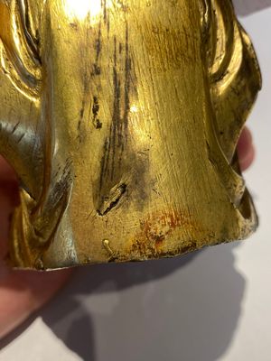 A Korean gilt bronze sculpture of Guanyin, 17th C. — 照片 21