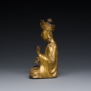 A Korean gilt bronze sculpture of Guanyin, 17th C. — 照片 3