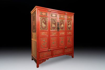 A large and fine Chinese gilt-red-lacquered cabinet with figures and antiquities, 19th C.