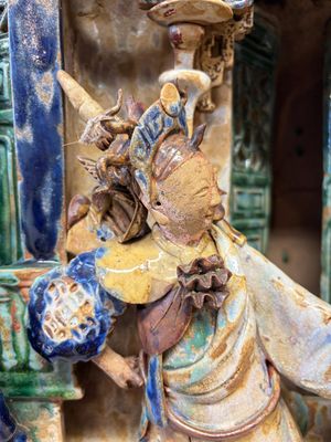 A large and fine Chinese polychrome-glazed Shiwan stoneware group of immortals, 19th C. — photo 16