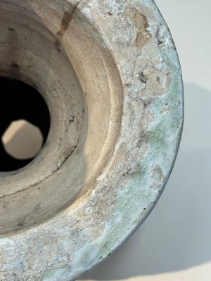 A large Annamese or Vietnamese blue and white inscribed altar vase, 16th C. — photo 18