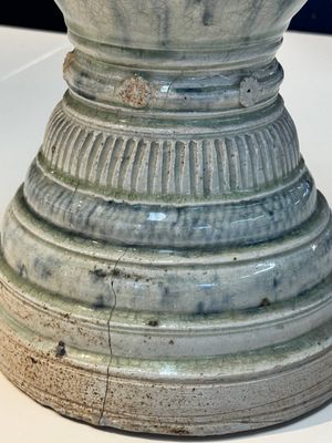 A large Annamese or Vietnamese blue and white inscribed altar vase, 16th C. — photo 7