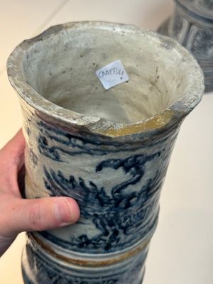 A large Annamese or Vietnamese blue and white inscribed two-piece altar vase, 16th C. — photo 17