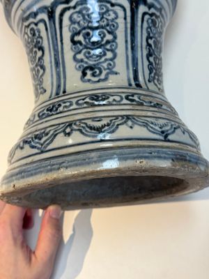A large Annamese or Vietnamese blue and white inscribed two-piece altar vase, 16th C. — photo 30